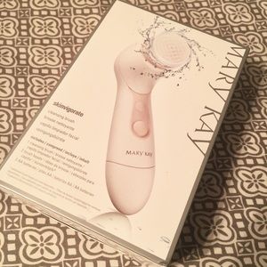 Mary Kay skinvigorate cleansing brush